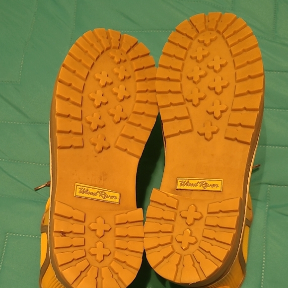 Sunny Yellow Women's Rain Boots - Picture 5 of 6